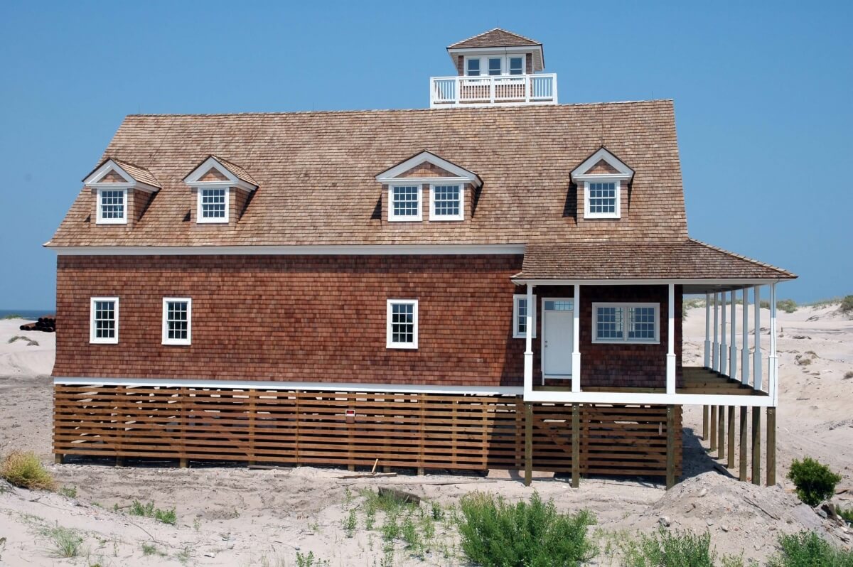 outside view of the Oregon Inlet Life Saving Station 